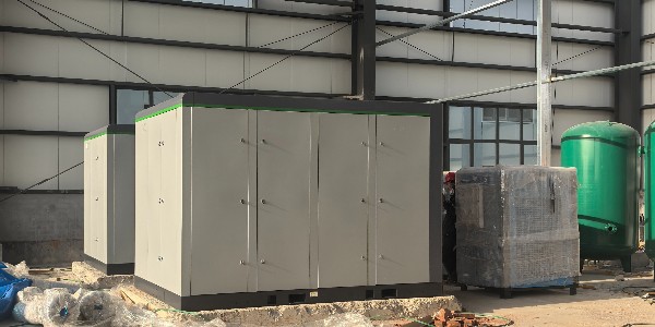 兩級壓縮空壓機200kW一套安裝完成！睿寂行