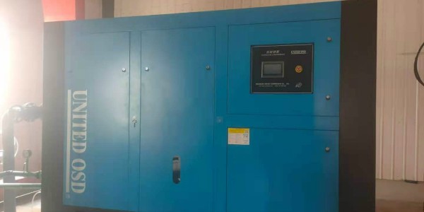 三臺優耐特斯空壓機保養完成！